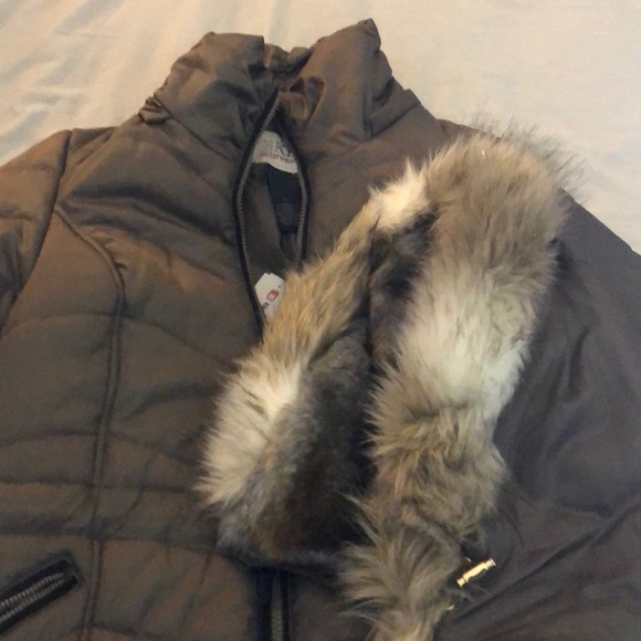 Olive pretty winter coat - Picture 6 of 6